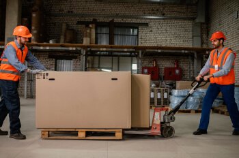 Blog image: Cross-Border Shipping